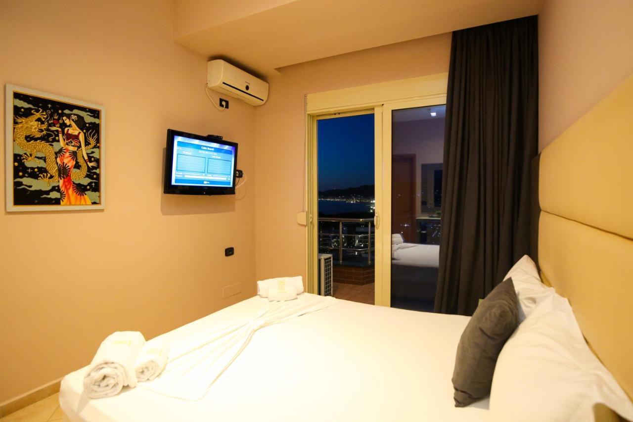 Hotel Aliko Vlorë Exteriör bild