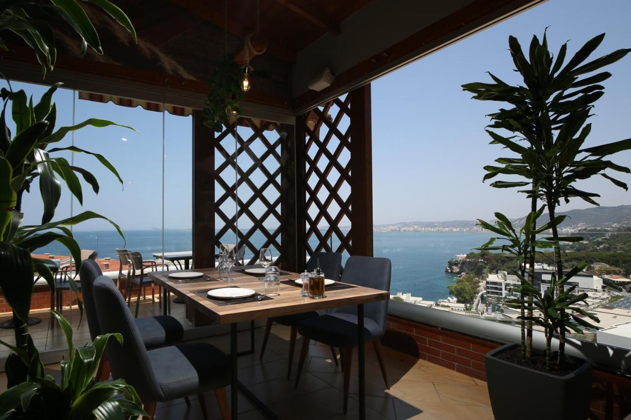 Hotel Aliko Vlorë Exteriör bild