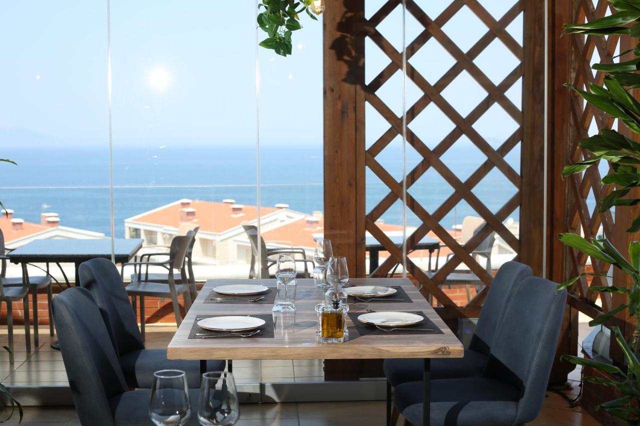Hotel Aliko Vlorë Exteriör bild